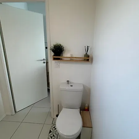 Entire 2-room Apartment,